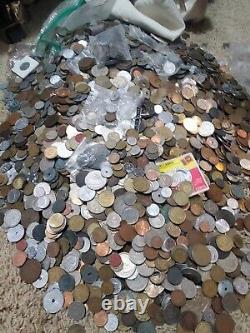 10lb Bulk Foreign Coin Lot From Pile Britain Euro Venezuela 1800's to 2000's