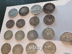 COINS 22 Canada Silver Half Dollars 1940s 1960s King George 4 SLVRDollars 26