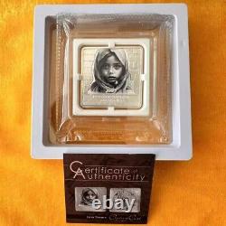 Cameroon 2023 1oz Curved Silver Coin-A crying Palestinian girl prays for peace