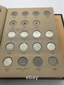 Japanese coin collection, current numismatic album 113 pieces, Rare item