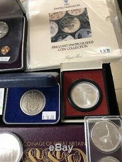 Lot 34 Huge World Coin Collection Canada UK Cayman UN Russia Retail $697 Silver