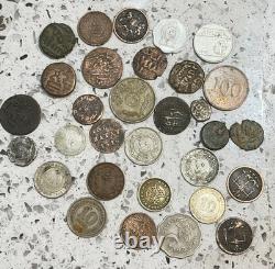 Lot Of 32 Coins Of India, Near East, East Indies, SE Asia, Islamic Etc