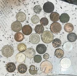 Lot Of 32 Coins Of India, Near East, East Indies, SE Asia, Islamic Etc