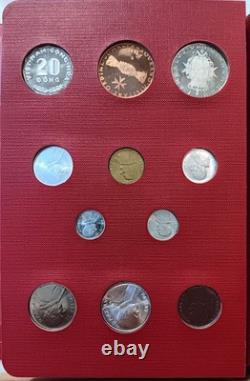 Red 1968 UN FAO Album Lot Of 45 World Coins Including Silver 5 Pages Complete