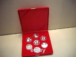 Set of 7 Rarities Disney Around The World. 999 Silver Coins with Display Box